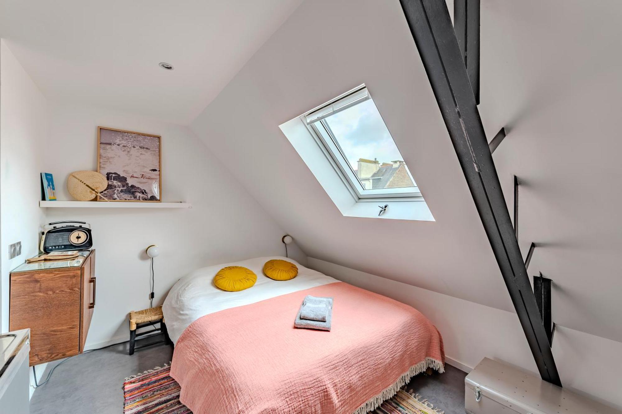 Charmant Studio A Deux Pas De La Gare - Le Nichoir Rennes Buitenkant foto